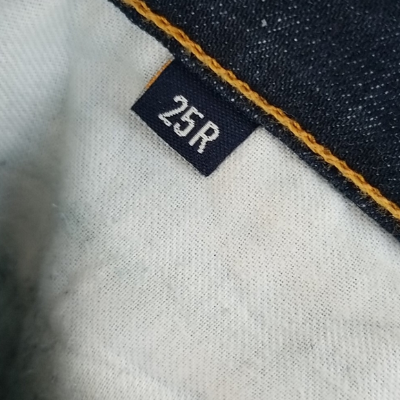 Imogene + Willie Lucy Low Rise Skinny Jeans - Picture 12 of 15